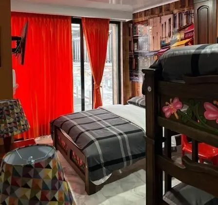 Deluxe Stüdyo Süit