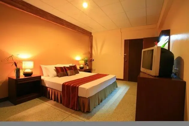 Deluxe Room, 1 Large (Double) Bed