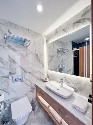 Havuz Bağlantılı Standart Oda, Havuz Manzaralı
