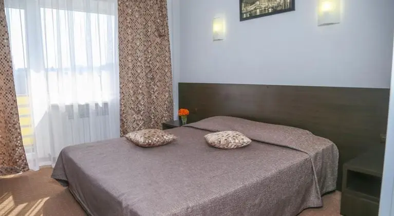 Çift ​​kişilik Business