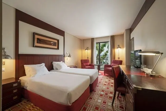 Tek Büyük veya İki Ayrı Yataklı Oda (Pico View)