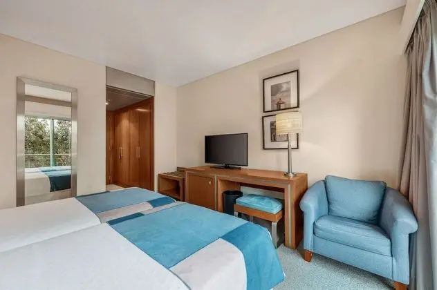 İki Ayrı Yataklı Oda, Bahçe Manzaralı