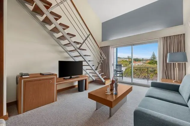 Süit, 1 Çift Kişilik Yatak, Deniz Manzaralı