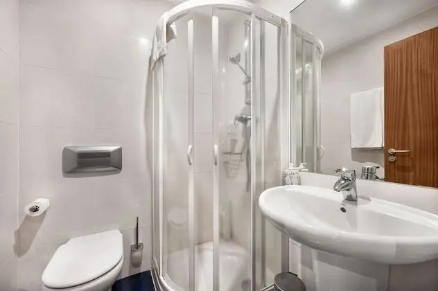 Süit, 1 Çift Kişilik Yatak, Deniz Manzaralı