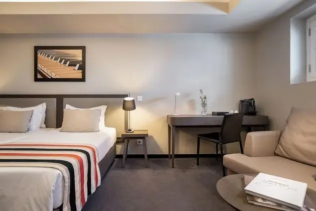 Classic Tek Büyük veya İki Ayrı Yataklı Oda