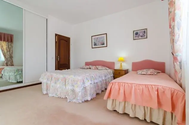 Villa, 5 Yatak Odası, Balkon
