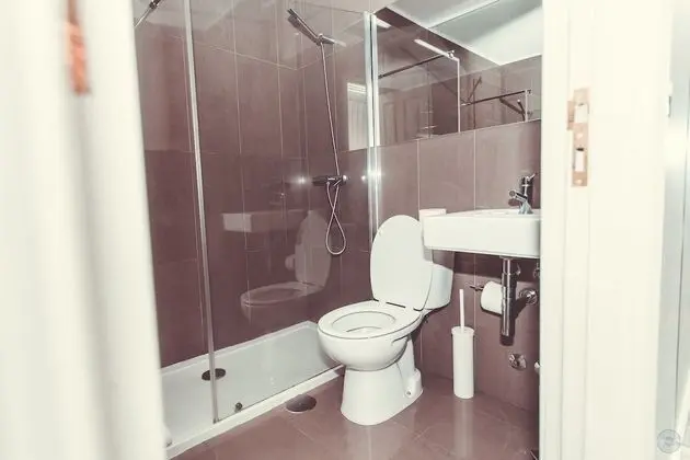 İki Ayrı Yataklı Oda, Birden Çok Yatak, Sigara İçilmez