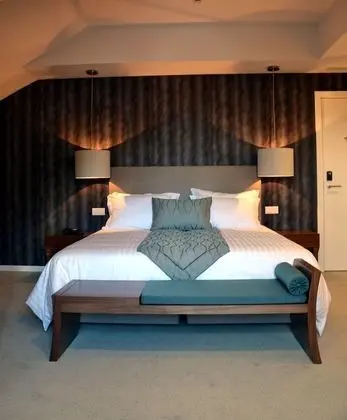 Tek Büyük veya İki Ayrı Yataklı Oda (with extra-bed)