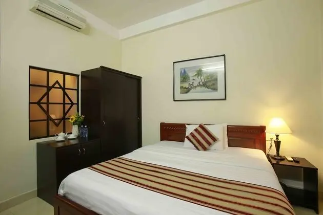 Deluxe Tek Büyük veya İki Ayrı Yataklı Oda, Bahçe Manzaralı, Bahçeli
