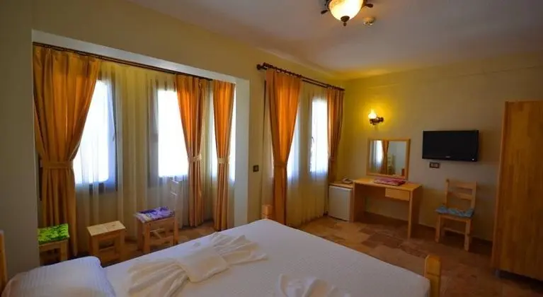 Standart Oda, Kara Manzaralı