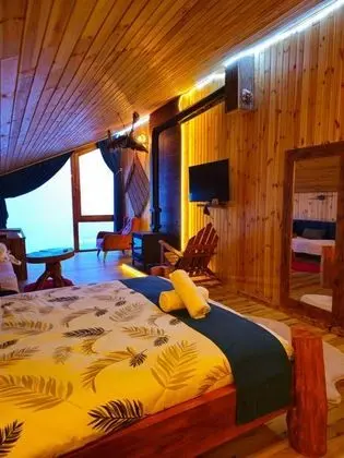 Aile Odası, Doğa Manzaralı, Şömineli ve Jakuzili