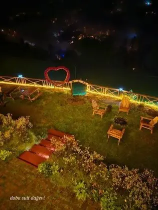 Aile Odası, Doğa Manzaralı, Şömineli ve Jakuzili