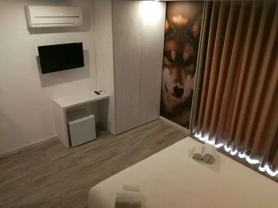 Tek Büyük Yataklı Oda