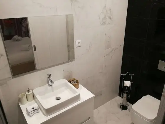 Tek Büyük Yataklı Oda