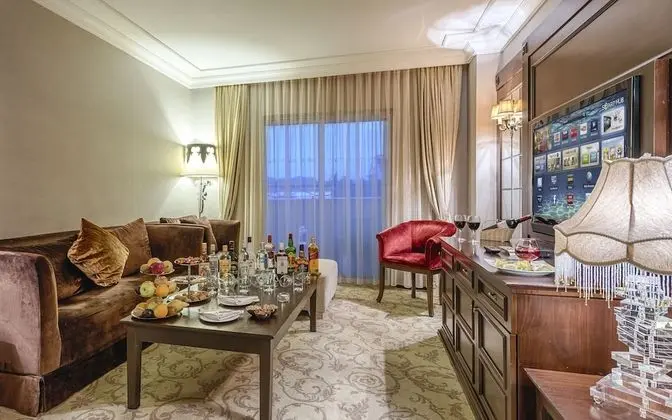 Sultan Suite