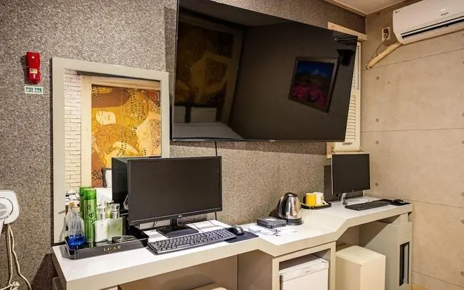 Oda (Special Room)