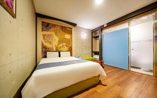 Oda (Special Room)