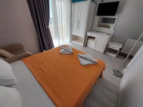 https://images.etstur.com/files/images/hotelImages/TR/68038/l/Dobra-Hotel-Oda-364087.jpg