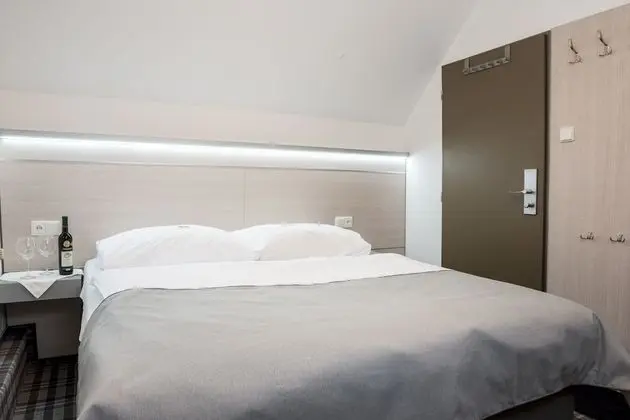 Standard Tek Büyük veya İki Ayrı Yataklı Oda