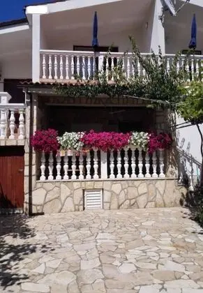 Apart Daire (Dobri - 500 m from beach - A5(2+1))