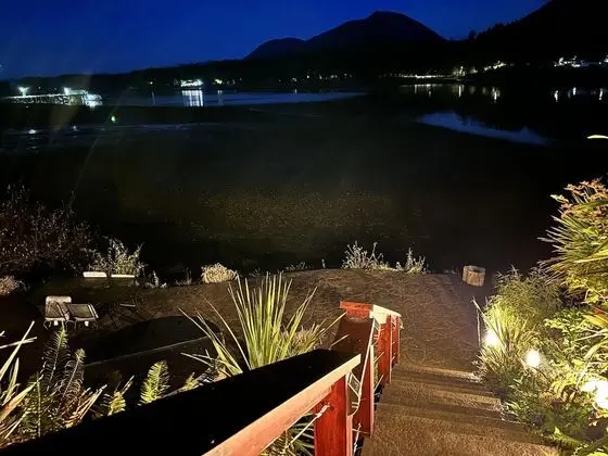 Kulübe (Hot Tub & Waterfront / Doc Holiday Ca)