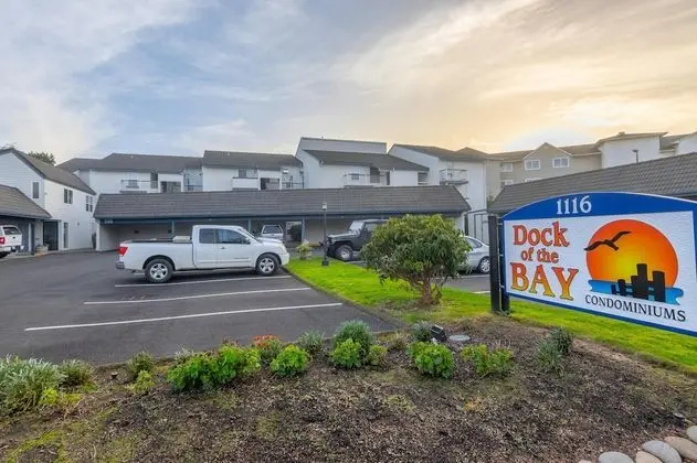 Daire, 1 Büyük (Queen) Boy Yatak ve Çekyat (Dock of the Bay 305)