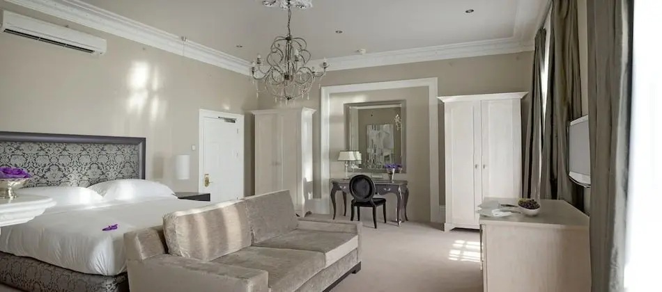 Luxury Oda, 1 En Büyük (King) Boy Yatak