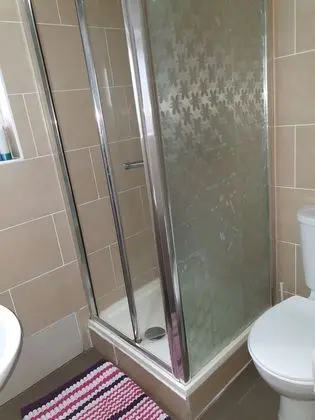 Comfort Apart Daire (1, next to tube station)