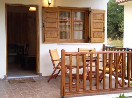 Kır Evi, Bahçe Manzaralı (for 4)