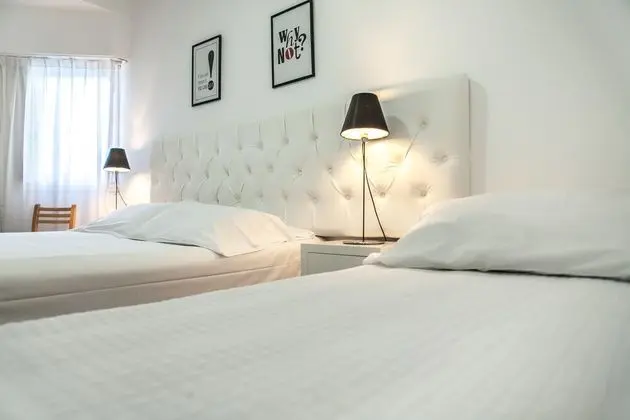 Standard Üç Kişilik Oda