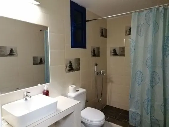 Deluxe Stüdyo, Birden Çok Yatak, Danışma, Havuz Manzaralı