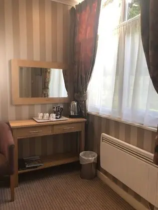 Classic Tek Büyük Yataklı Oda