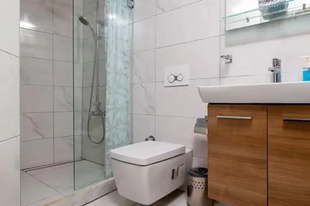 https://images.odamax.com/img/1024x768/odamax/image/upload/Do_a_Bozcaada_202603122202145_whatsapp.jpeg