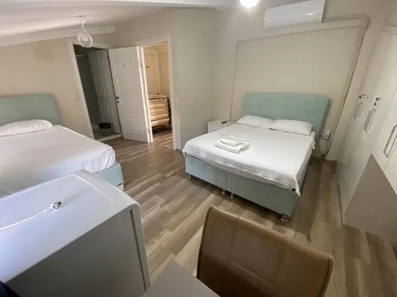 Aile Odası, Bahçe Manzaralı, Teraslı