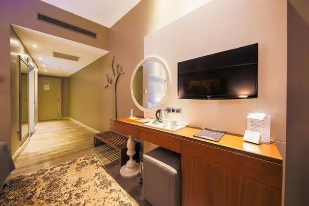 https://imagessl.etstur.com/files/images/hotelImages/TR/51119/l/Doga-Thermal-Hotel-Oda-146981.jpg