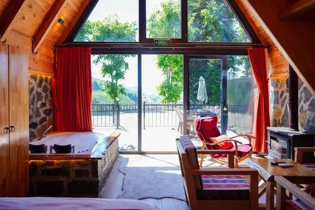 Bungalow 4 Kişilik Oda, Doğa Manzaralı, Jakuzili