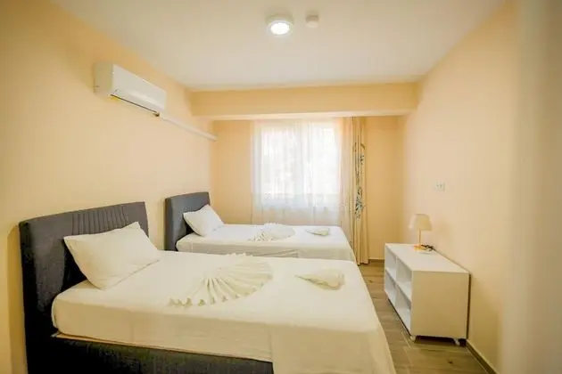 Aile Odası,Deniz Manzaralı,Balkonlu