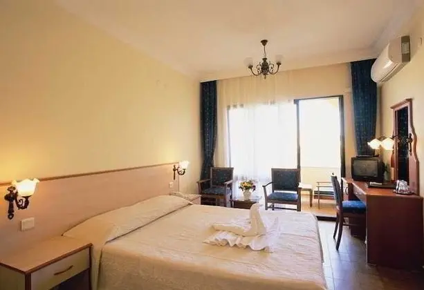 Standart 1 Çift Kişilik Yatak