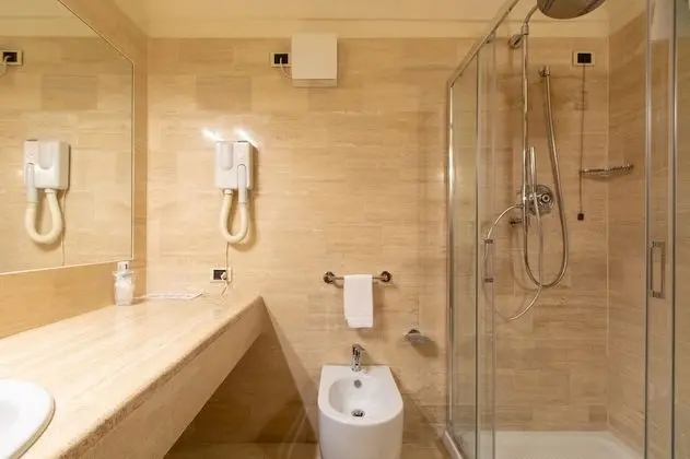 Comfort Tek Kişilik Oda