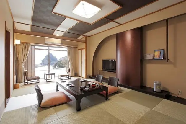 Traditional Oda, Sigara İçilmez, Okyanus Manzaralı (Tatami with Private Open-air bath,HB)