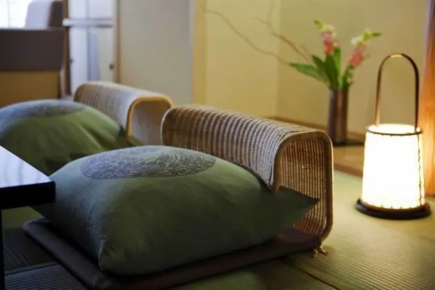 Basic Oda, Sigara İçilmez