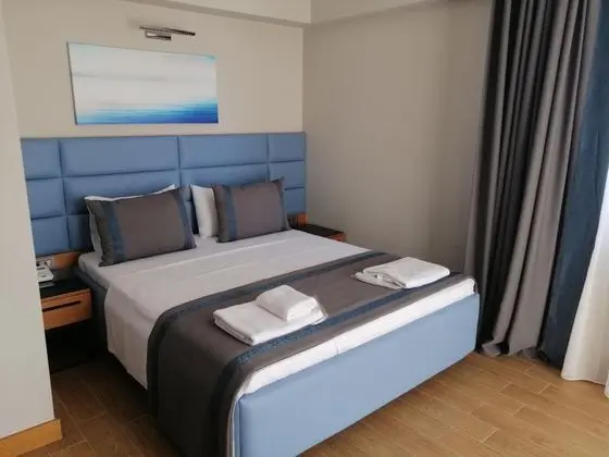 Standart Oda, Dağ Manzaralı, Balkonlu