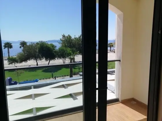 Standart Oda, Deniz Manzaralı, Balkonlu