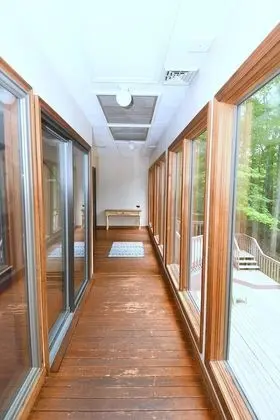 Ev, Birden Çok Yatak (Dogwood Knoll)