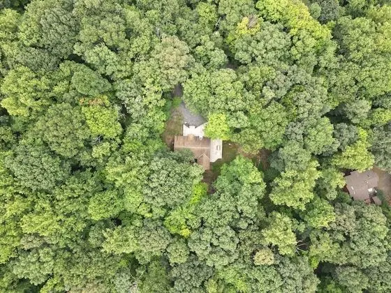Ev, Birden Çok Yatak (Dogwood Knoll)