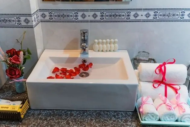 Luxury Üç Kişilik Oda, 1 Yatak Odası