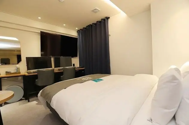 Deluxe Tek Büyük Yataklı Oda, Sigara İçilebilir