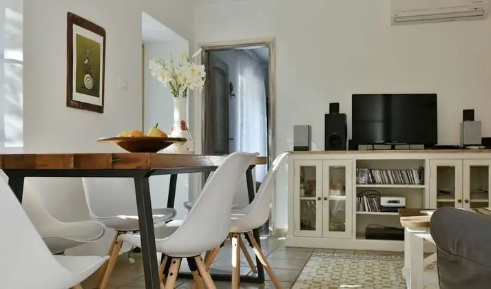 Villa (Three Bedroom Villa with Pool)