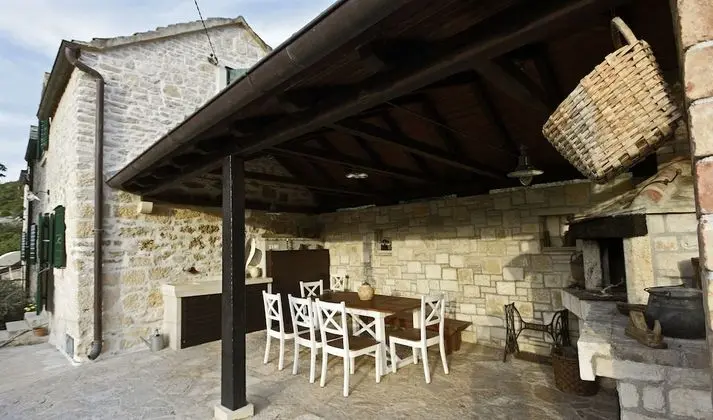 Villa (Three Bedroom Villa with Pool)