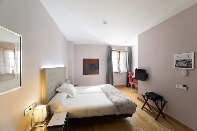 Standard Tek Büyük veya İki Ayrı Yataklı Oda